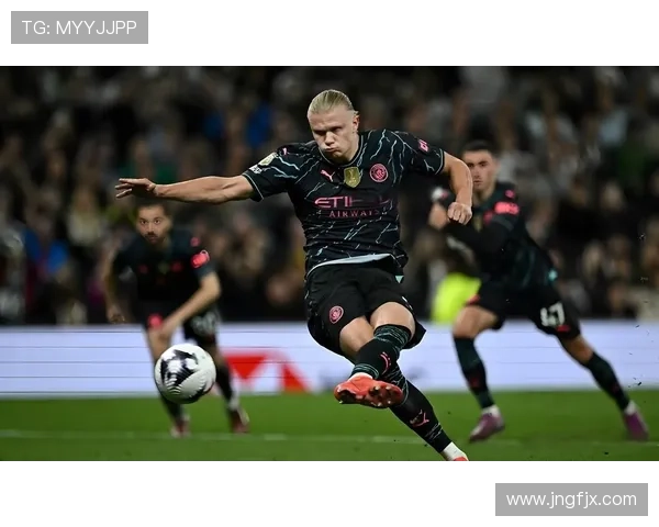 哈兰德 vs C罗:进球效率与终结方式对比 哈兰德 vs C罗:进球效率与终结方式对比