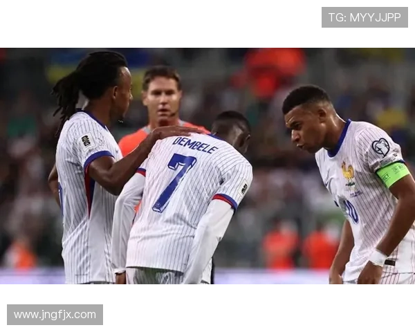 巴黎圣日耳曼战术实验失败，高层与主帅矛盾加剧，豪门统治力为何下滑？